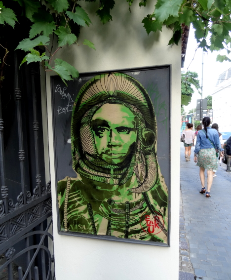 Cosmonaut street art in Bucharest