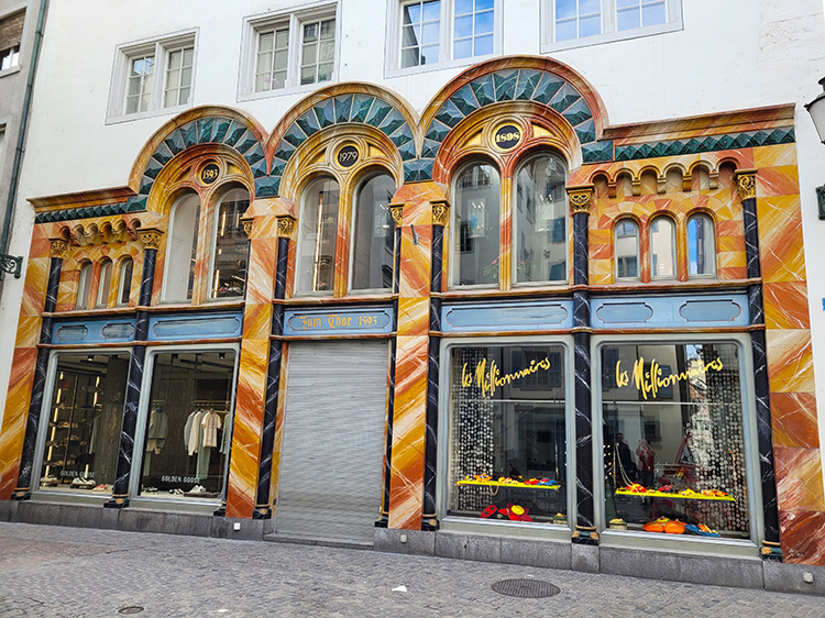 Oldtown building