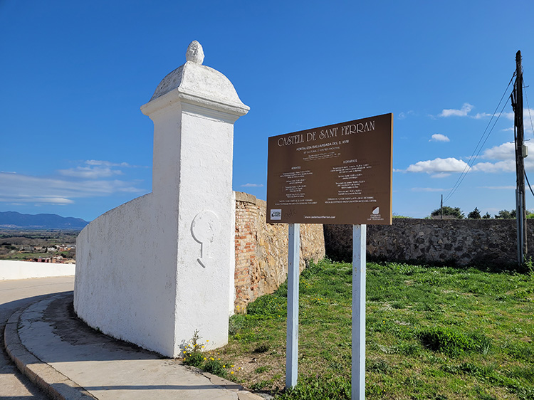 Sant Ferran fortress entrance