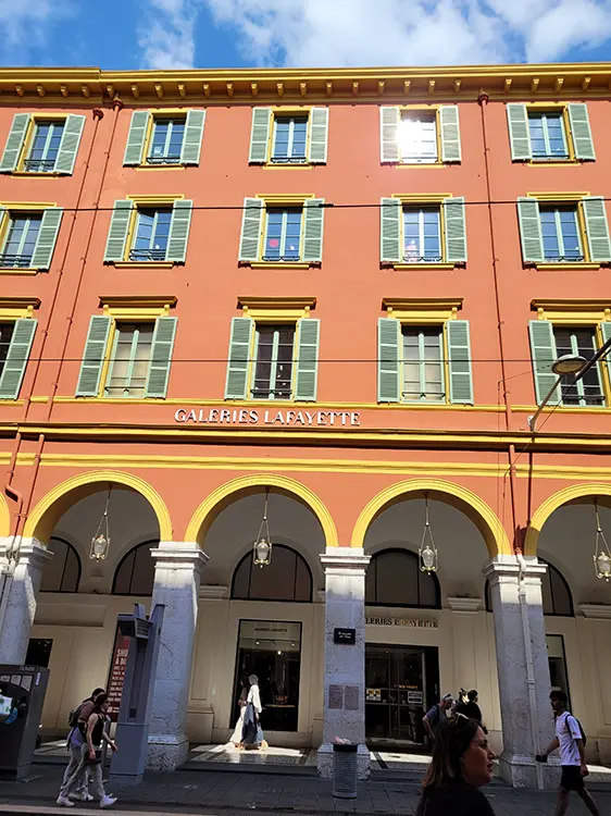 First steps in Nice