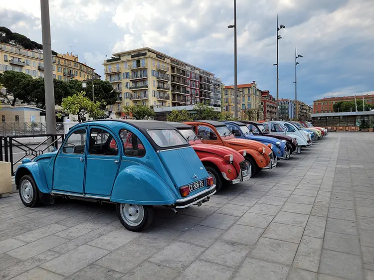 2 CV in Nice