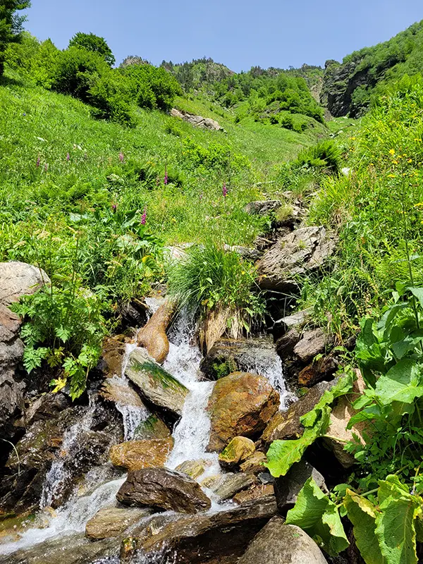 Waterfall on the way to Espingo